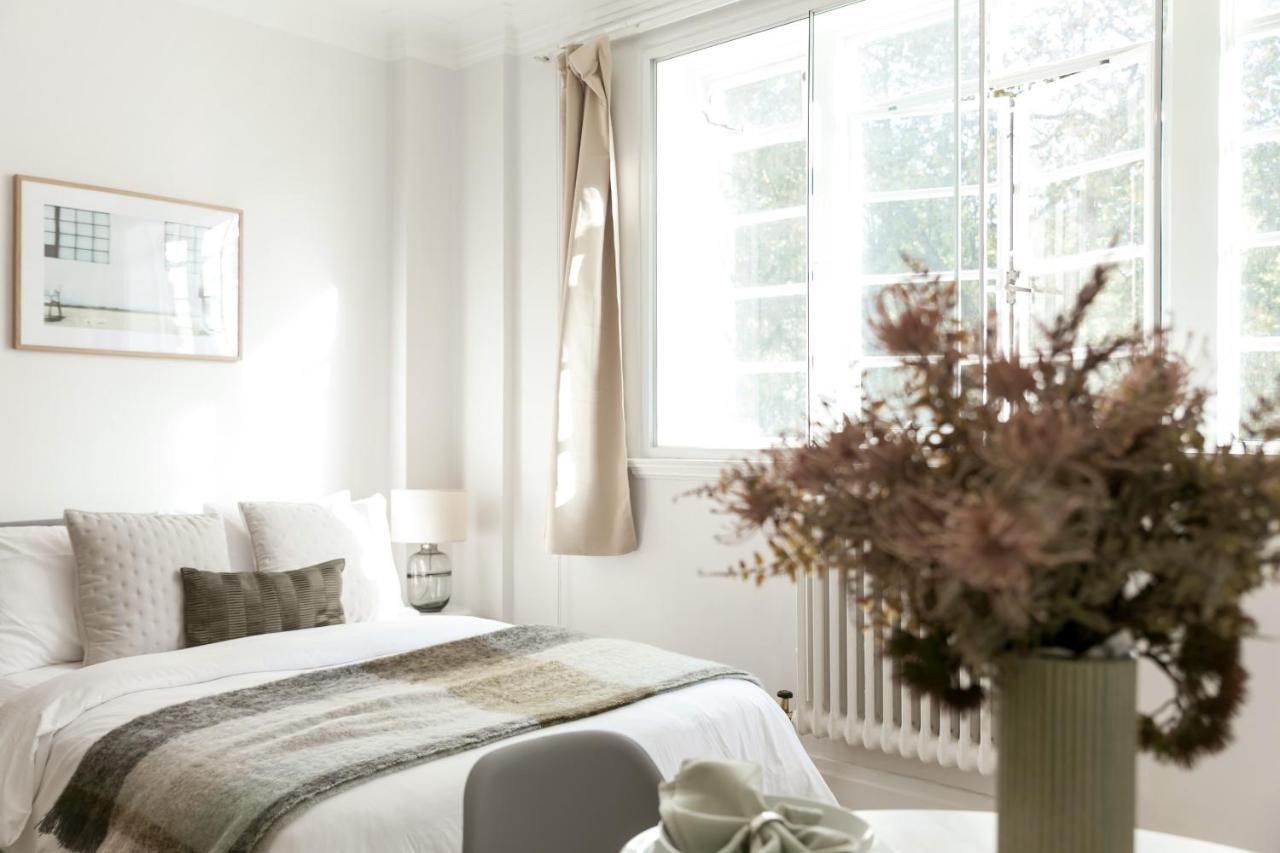 Beautifully Presented Centrally Located Studio Apartment Лондон Экстерьер фото